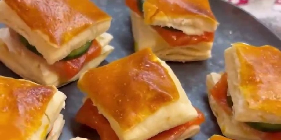 слойки, закуска, слоеное тесто