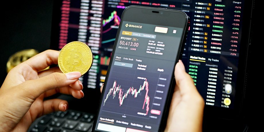 Биткоин, Binance