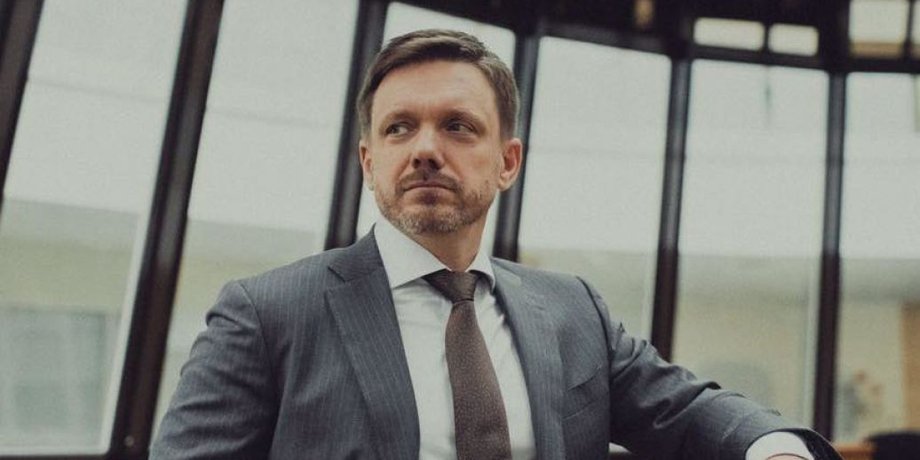 Мецгер, Укрэксимбанк, увольнение