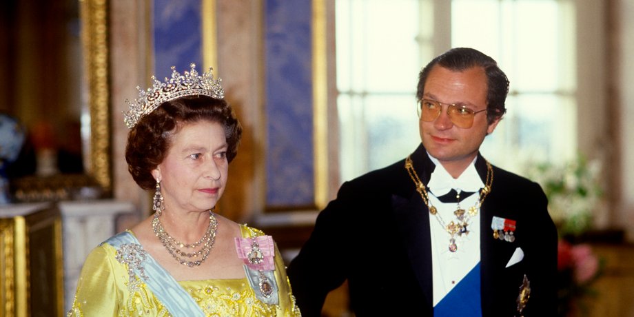Королева Елизавета II, Королева Елизавета II хобби, король чарльз, коллекция марок королевы елизаветы