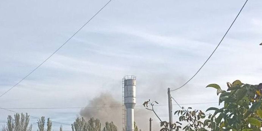 Вибух у Скадовську 17 жовтня, Скадовськ вибух, база РФ Скадовськ, РФ Скадовськ, Скадовськ дим, Скадовськ влучання, Скадовськ Сили оборони