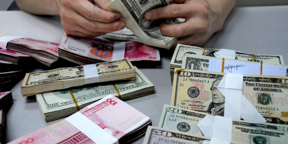 Продажа валюты / Фото: Лига