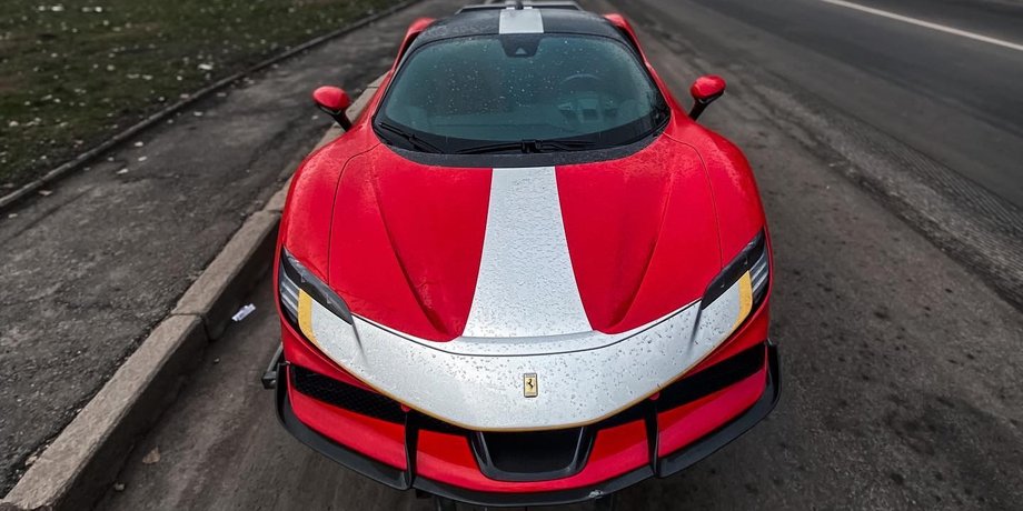 Ferrari SF90 Stradale, Ferrari SF90, суперкар Ferrari, купить Ferrari, Ferrari в Украине, гибрид Ferrari