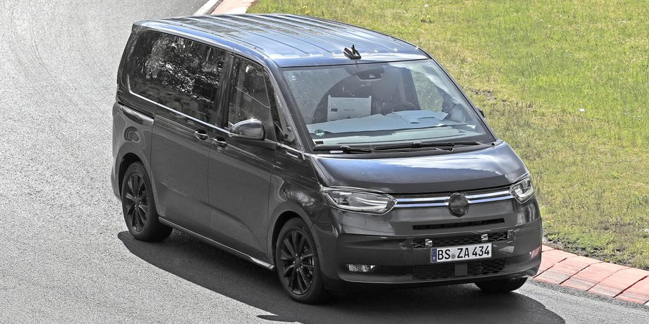 VW Transporter Т7 на Нюрбургринге