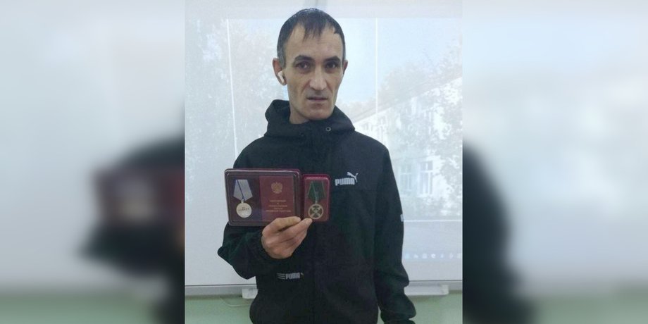 Вагнерівець ЗС РФ, засуджений за вбивство, найманець, ПВК Вагнер, РФ помилування убивця, убивця в школі РФ