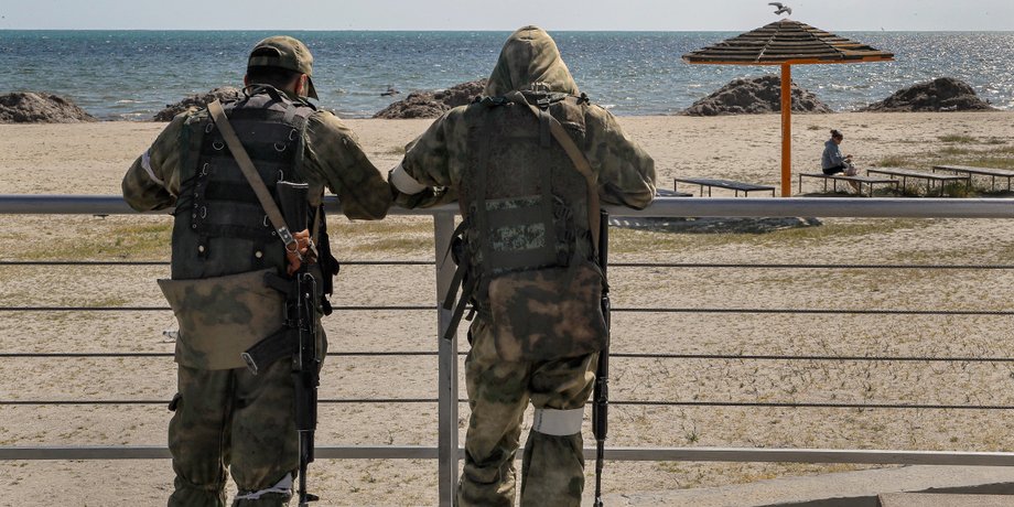 російські окупанти пляж, російські окупанти, херсонська область