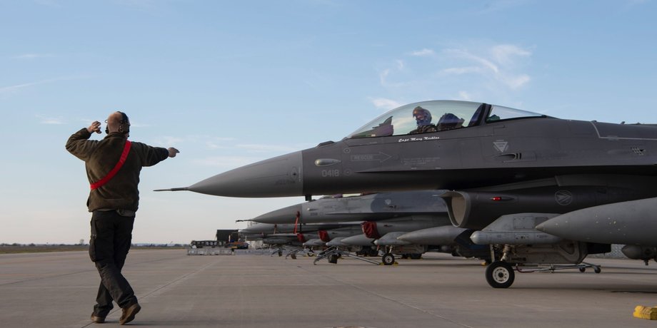 F-16, война в Украине, Юрий Игнат, Воздушные силы, истребители, боевая авиация, самолеты