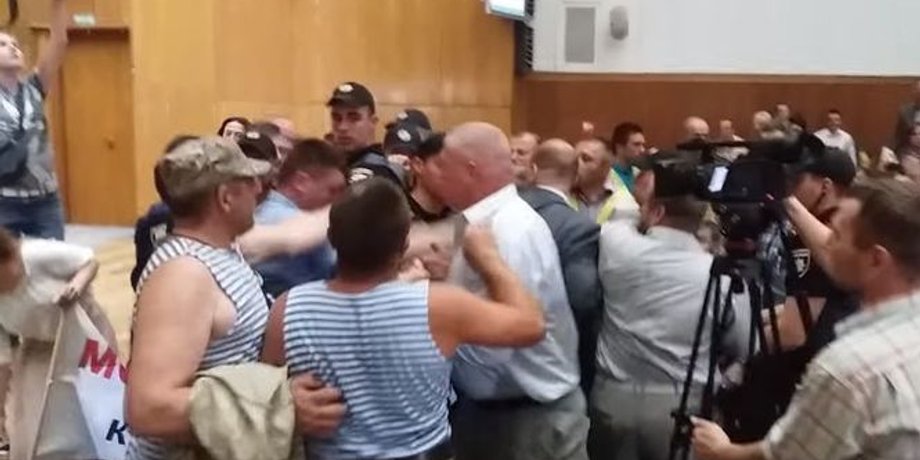 Скриншот видео