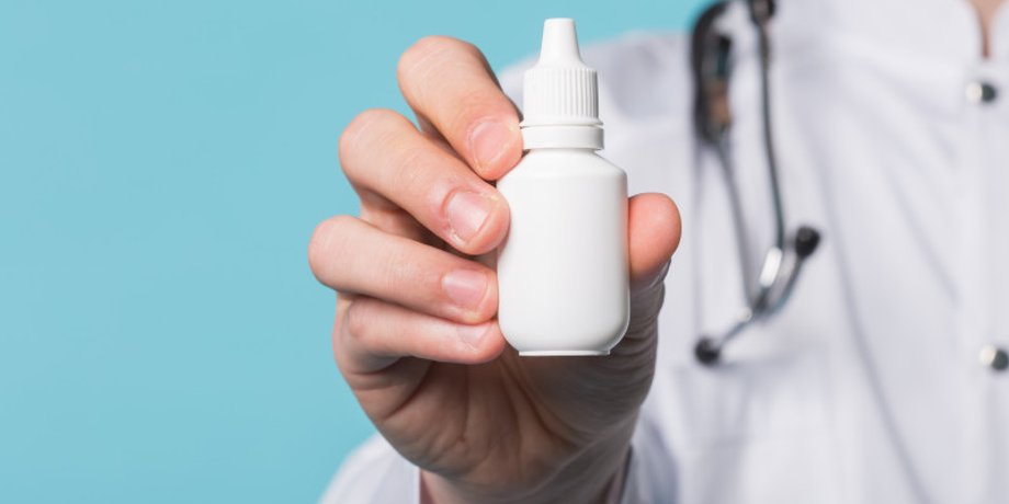 спрей, вакцина, краплі для носа, коронавірус, вакцинація, AstraZeneca, COVID-19