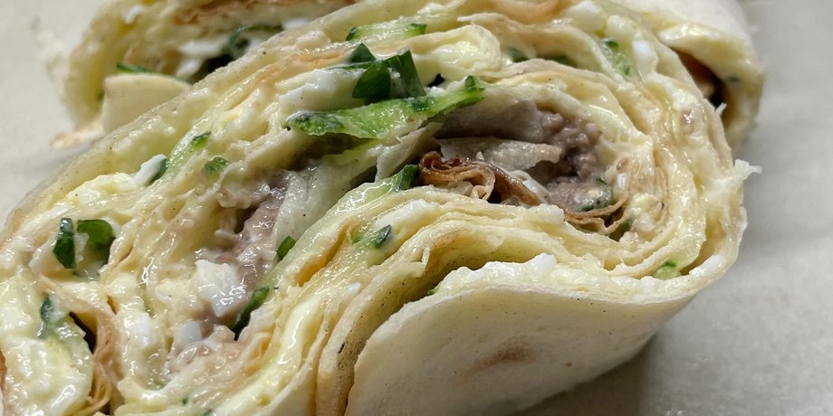 лаваш зі шпротами
