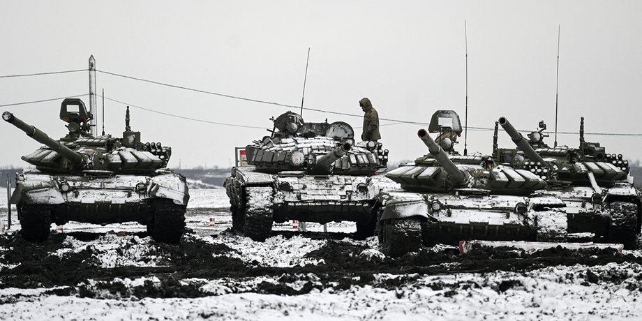 Танк, снег, зима