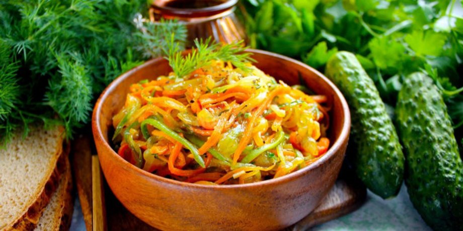 салат с огурцами, кулинария