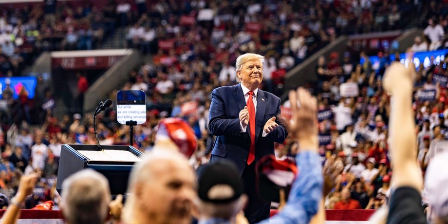 Дональд Трамп вручатиме кубок