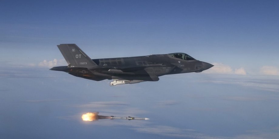 винищувач F-35
