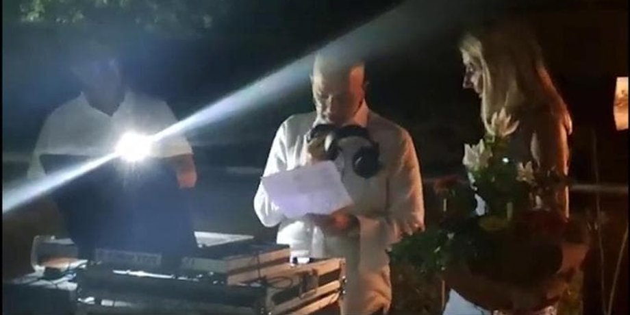 Жених отомстил невесте на свадьбе, свадьба, свадебная церемония, невеста, измена, произносили клятвы, месть на свадьбе