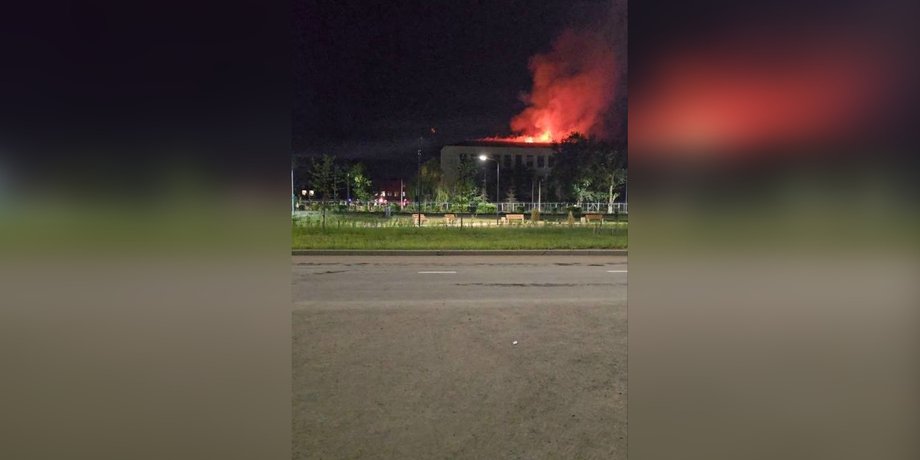 енгельс стратегічна авіація рф В Енгельсі сталася пожежа поблизу аеродрому: там базується стратегічна авіація РФ (фото, відео)