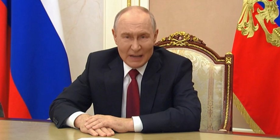 Фото российского диктатора Путина во время обращения к россиянам 16 сентября
