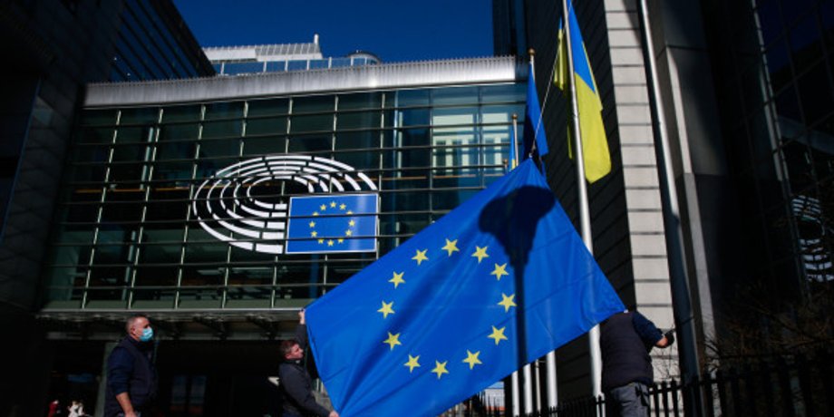 Вступление Украины в ЕС, ЕС Украина, европейский депутат о сроках вступления Украины в ЕС