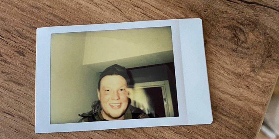 Мародеры, российский военный, Ирпень, Polaroid