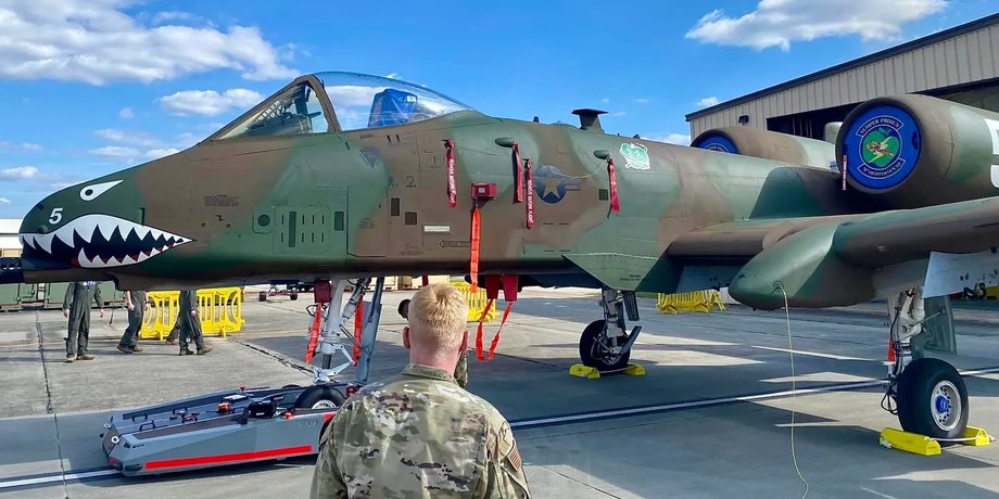 a-10 flying tigers