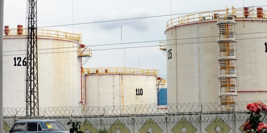 Нефтебаза, Крым, Крымский полуостров, Феодосия, атака, БПЛА, взрывы, война РФ против Украины
