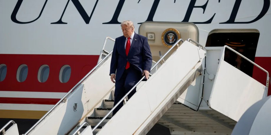 Політ Трампа на Boeing 747-8