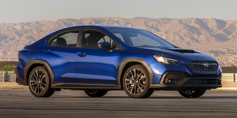 седан Subaru WRX нового поколения, новый турбированный седан