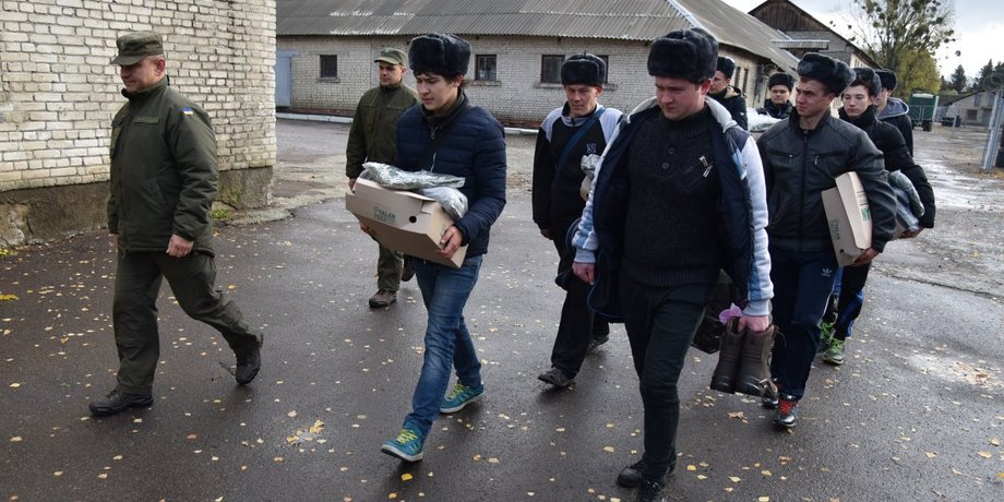 мобілізація, бронювання співробітників, військова служба