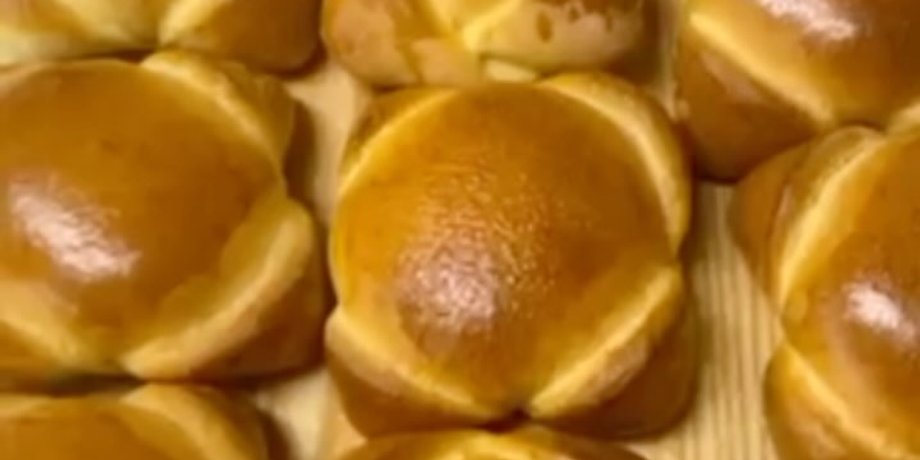 булочки, випічка