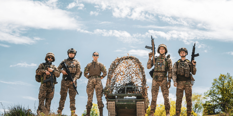Украинские военные (сборный образ)