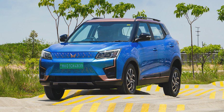 Mahindra XUV400, новая Mahindra XUV400, электромобиль Mahindra, SsangYong Tivoli, индийский электромобиль