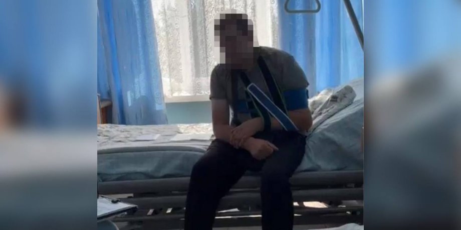 На Прикарпатті п’яний офіцер ТЦК побив підлеглого під час "виховання".