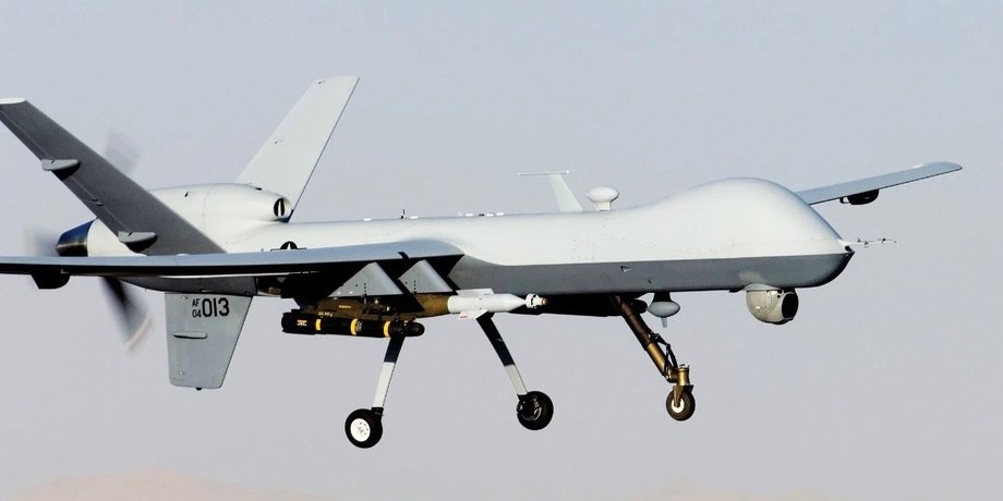 ударний бпла в польоті, MQ-9 Reaper, ударний бпла, дрон, бпла, безпілотник, MQ-9,