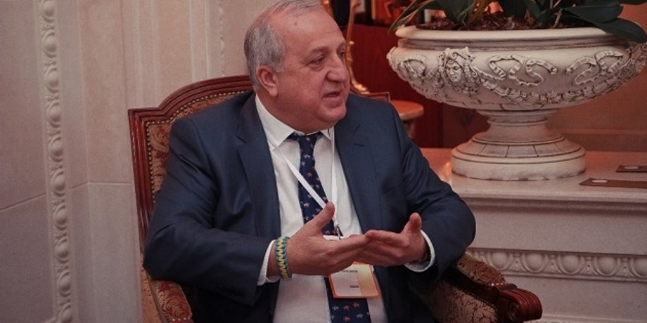 Директор ЕБРР в Украине Шевки Аджунер