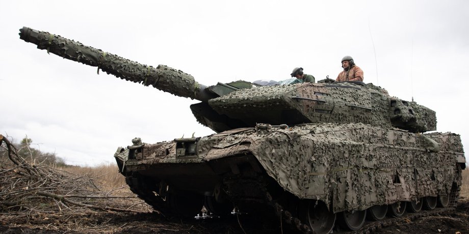 Stridsvagn 122, leopard 2, танк, основной боевой танк, тяжелый танк