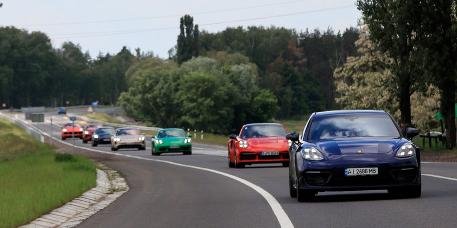 Porsche Road Tour