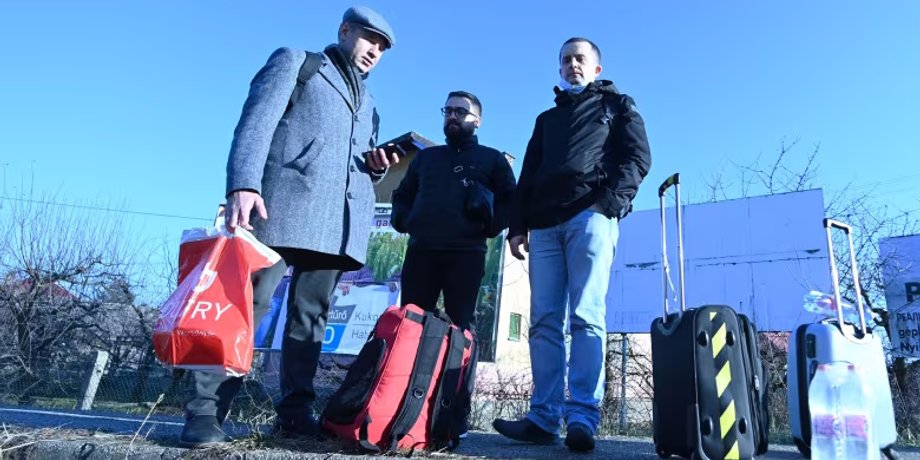 беженцы, война, украинцы за рубежом, тцк, учет, розыск