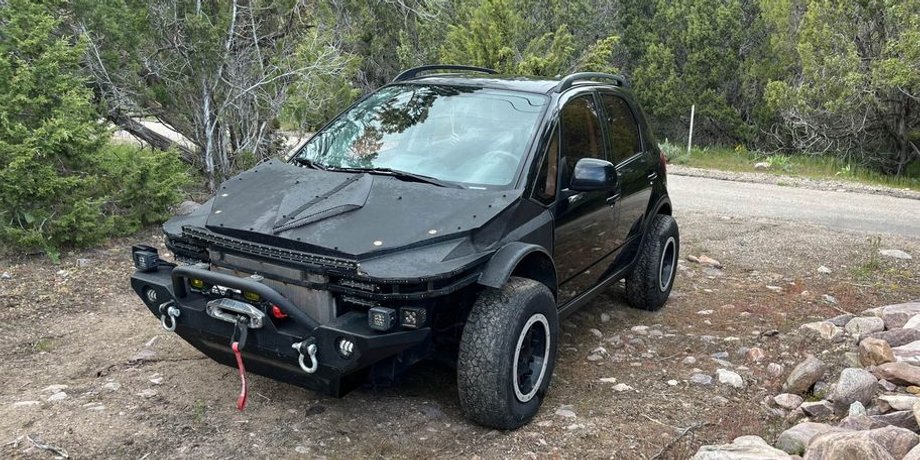 Suzuki SX4, Suzuki SX4 2011, тюнинг Suzuki SX4, кроссовер Suzuki SX4, Сумасшедший Макс