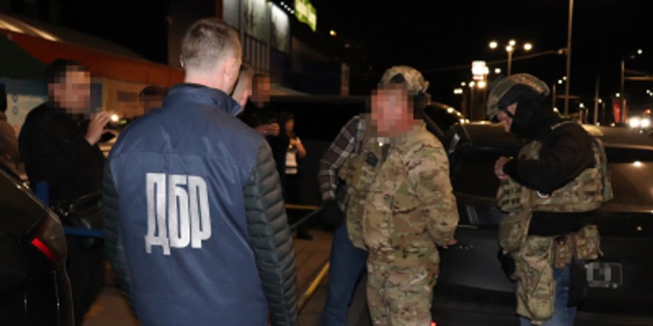 новини дніпра, затримання, бойові виплати, хабар, дбр