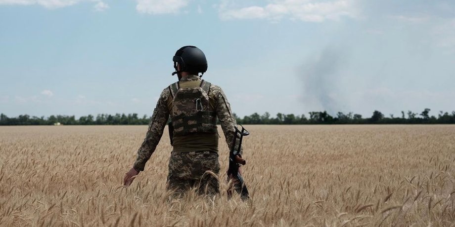 потери всу, потери украинских войск, потери всу в войне, потери рф на 15 июля, потери украинской армии в войне