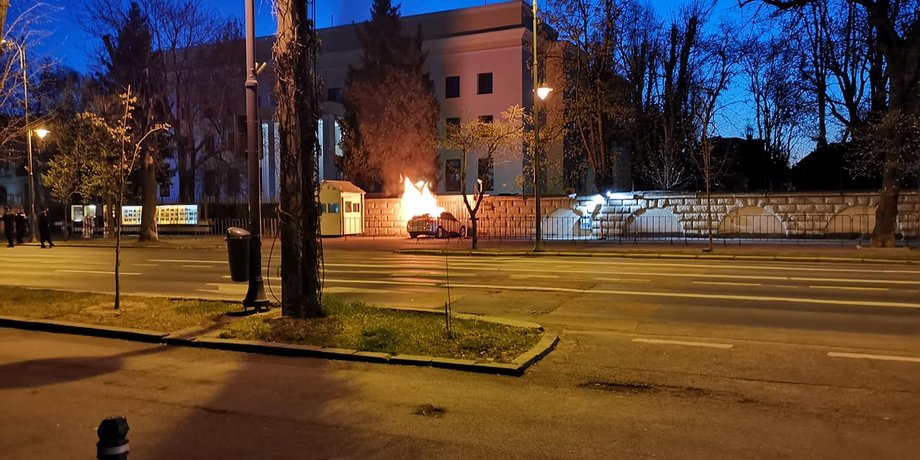 Пожар, посольство РФ, Бухарест
