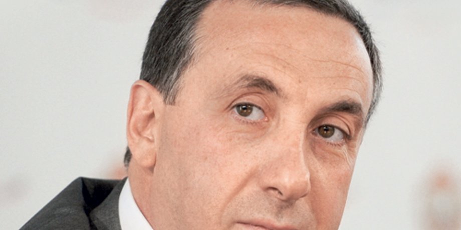 Евгений Гинер