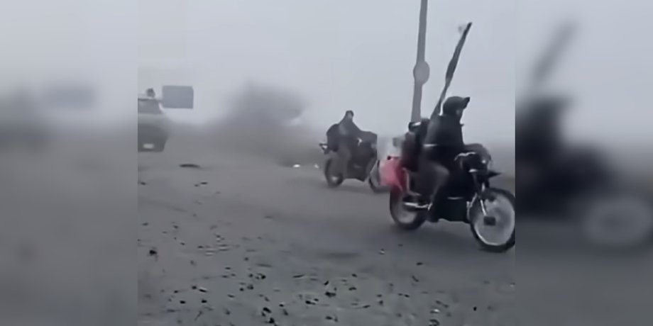 Российские солдаты въезжают в Покровск
