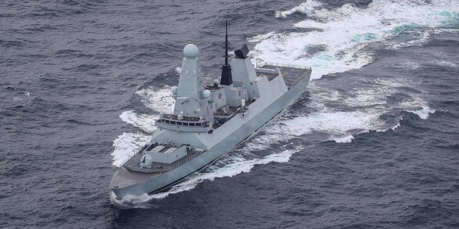новости мира, эсминец, эсминец HMS Diamond, бпла, ракета