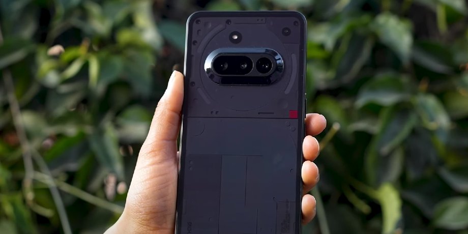 Смартфон Nothing Phone (3a)