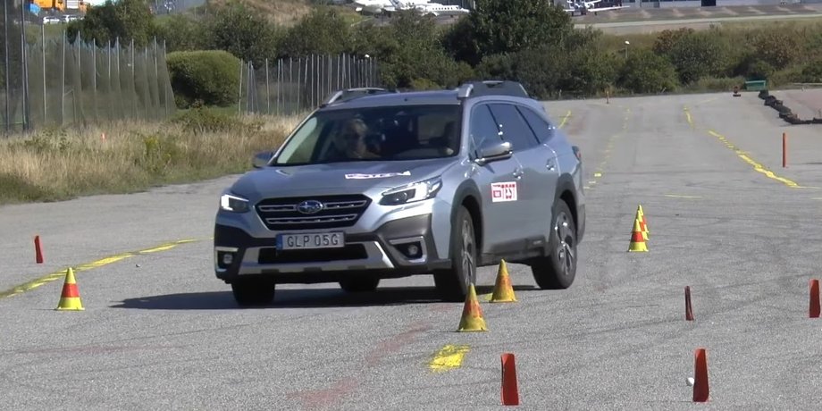 Subaru, Subaru Outback, Кроссовер, Кроссоверы, Авто, Автомобили, Фото, Видео, Управляемость, Лосиный тест