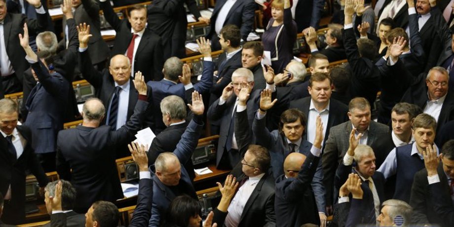 Голосование 16 января / Фото: УНИАН
