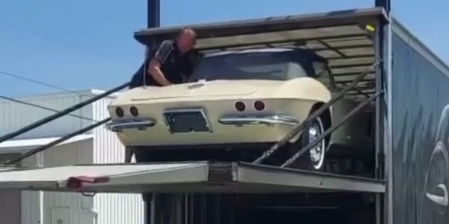 Chevrolet, Chevrolet Corvette, Авто, Автомобили, Видео, Автовоз, Видео, США, ДТП, Курьезы, Раритетные авто