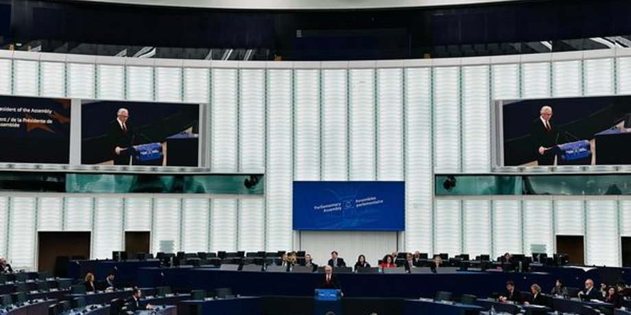 выборы главы ПАСЕ, Европа, Греция, греческий политик