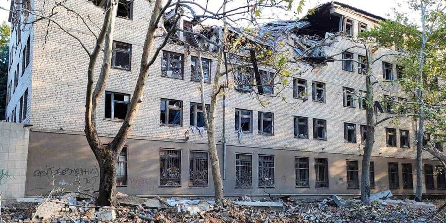 обстріли, російські обстріли, обстріл миколаїв, миколаїв, школи миколаїв